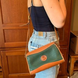 Vintage Dooney & Bourke leather purse